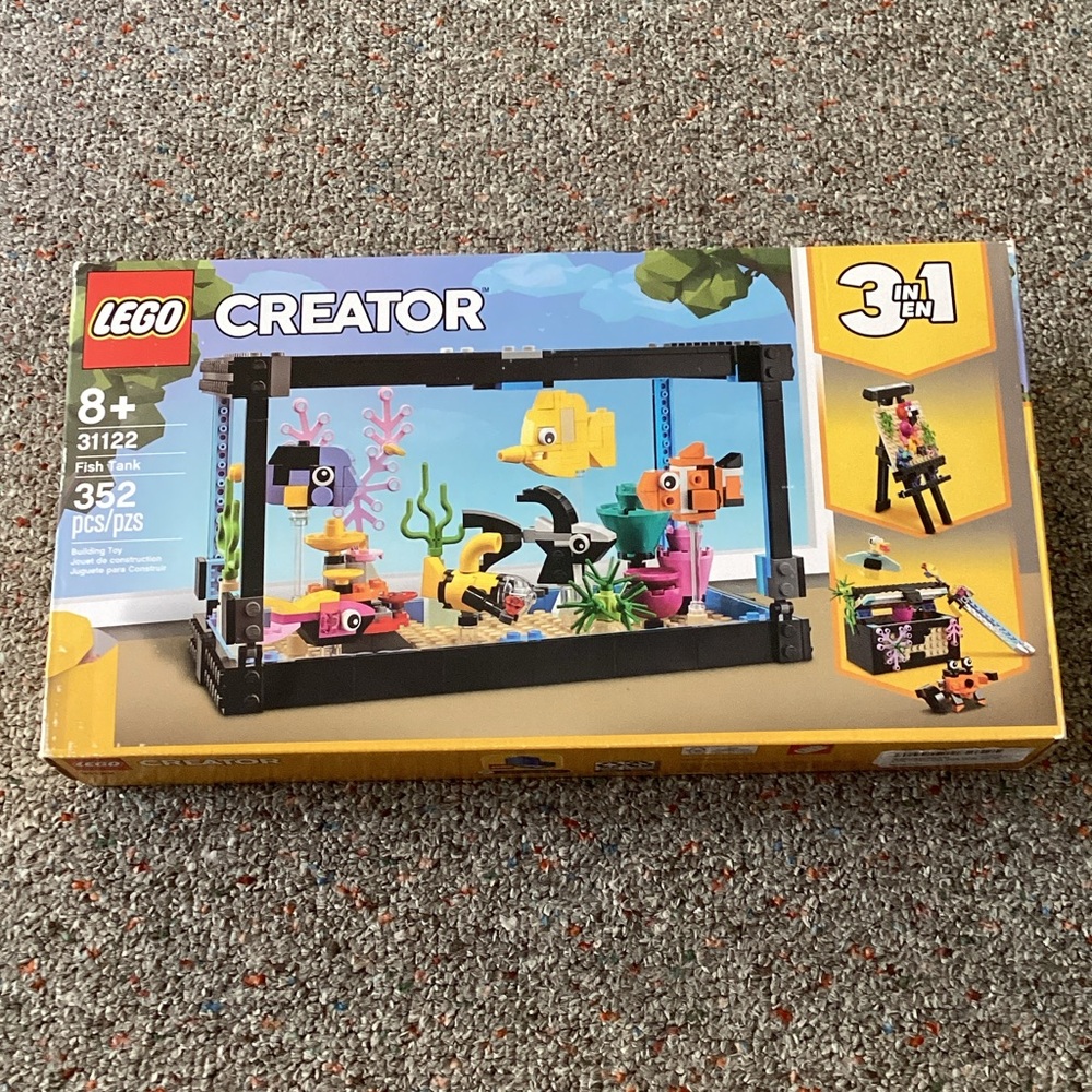 Lego Creator 3 In 1 Fish Tank #31122–352 Pieces—Ages 8+ **New in Box**